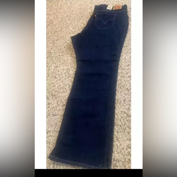Levi's Women's Classic Bootcut Mid Rise Jeans Sz 22W Dark Blue NEW - Picture 7 of 11